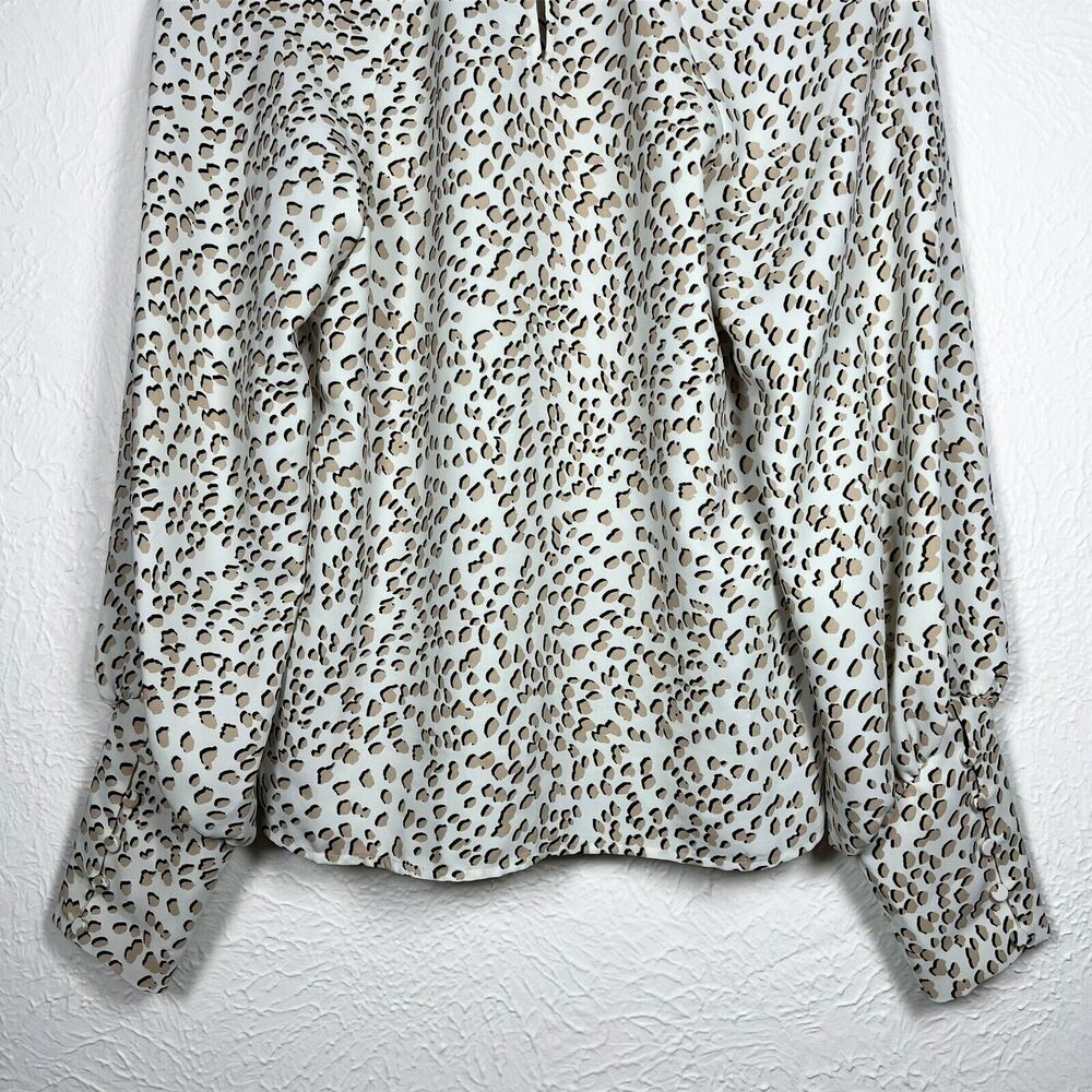 Express Leopard Animal Print Women's XS Black Tan Button Sleeve Cuff Flowy Top - Picture 8 of 12